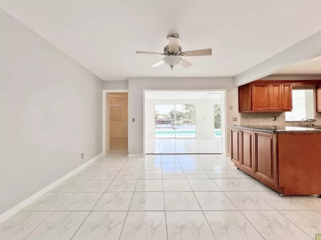 3-bedroom home for sale in Fort Lauderdale - 3318 NW 68TH Court - MondialRealty
