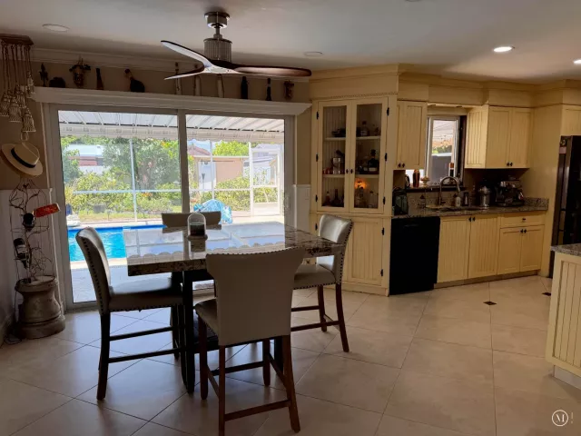 3-bedroom home for sale in West Palm Beach - 1905 S FLORIDA MANGO Road - MondialRealty