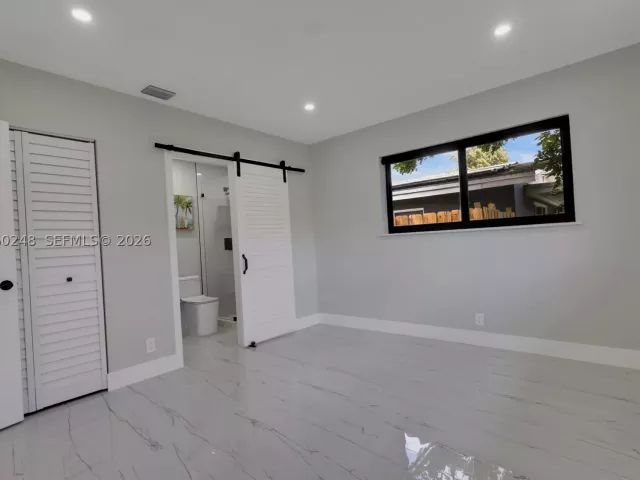 3-bedroom home for sale in Fort Lauderdale - 1997 SW 28th Ave - MondialRealty