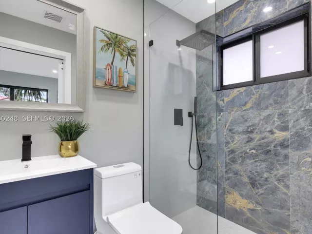 3-bedroom home for sale in Fort Lauderdale - 1997 SW 28th Ave - MondialRealty