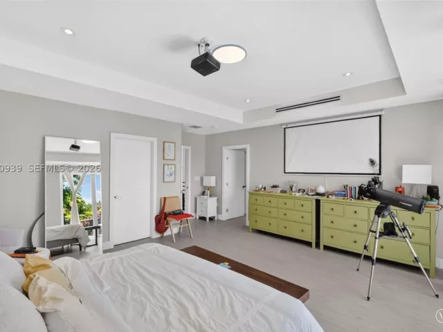 4-bedroom home for rent in Miami - 2149 SW 30th Ct 2149 - MondialRealty
