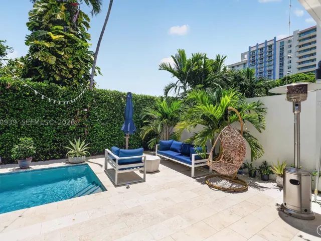 4-bedroom home for rent in Miami - 2149 SW 30th Ct 2149 - MondialRealty