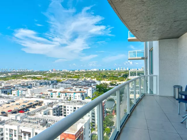 2-bedroom condo for rent in Fort Lauderdale - 315 NE 3rd Ave 1908 - MondialRealty