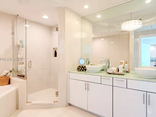 2-bedroom condo for rent in Fort Lauderdale - 315 NE 3rd Ave 1908 - MondialRealty