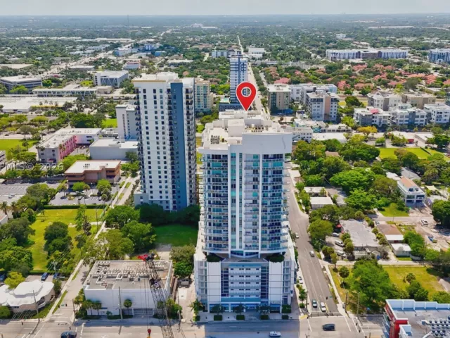 2-bedroom condo for rent in Fort Lauderdale - 315 NE 3rd Ave 1908 - MondialRealty