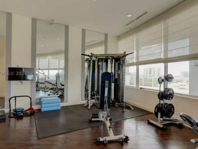2-bedroom condo for rent in Fort Lauderdale - 315 NE 3rd Ave 1908 - MondialRealty