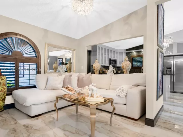 2-bedroom home for sale in Miami - 15830 SW 139th Ave - MondialRealty