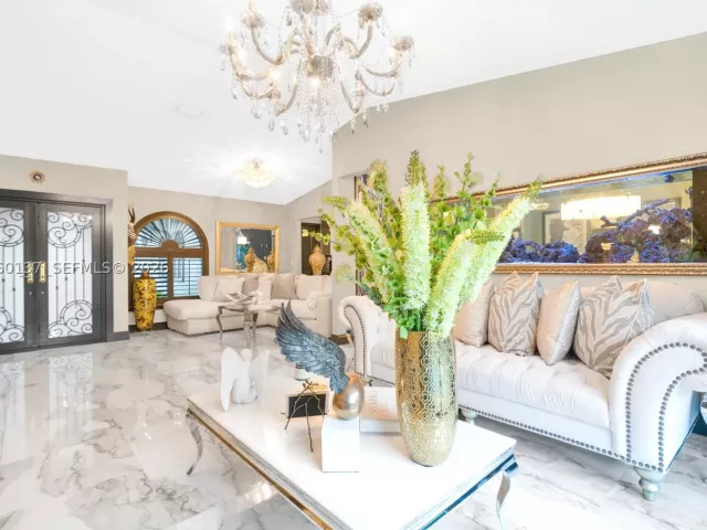 2-bedroom home for sale in Miami - 15830 SW 139th Ave - MondialRealty