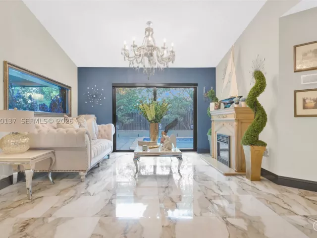 2-bedroom home for sale in Miami - 15830 SW 139th Ave - MondialRealty