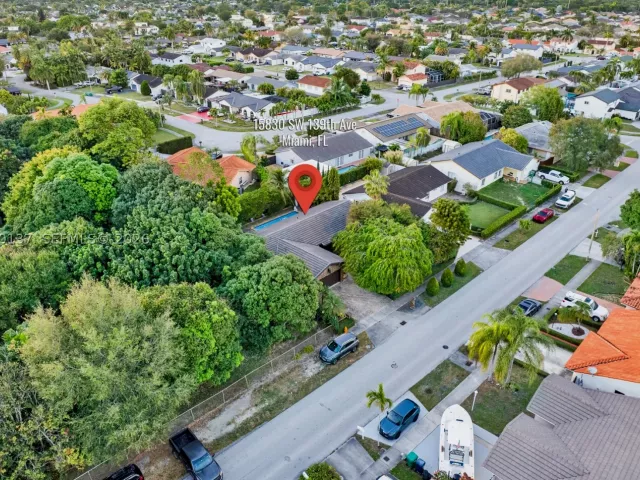 2-bedroom home for sale in Miami - 15830 SW 139th Ave - MondialRealty