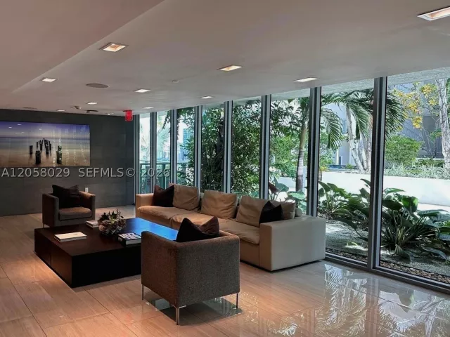 1-bedroom condo for rent in Miami Beach - 6620 Indian Creek Dr 301 - MondialRealty