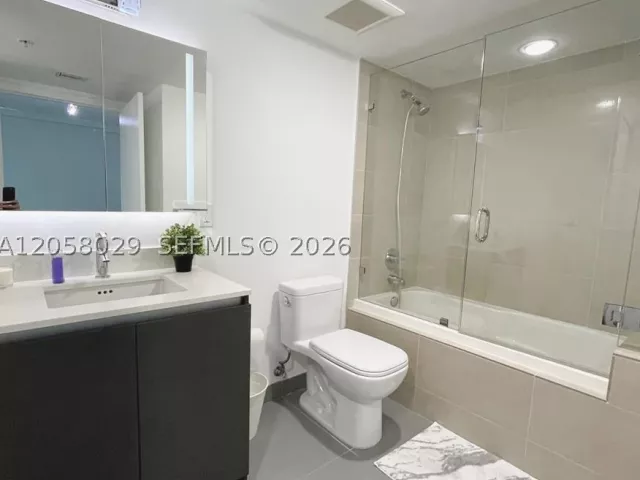 1-bedroom condo for rent in Miami Beach - 6620 Indian Creek Dr 301 - MondialRealty