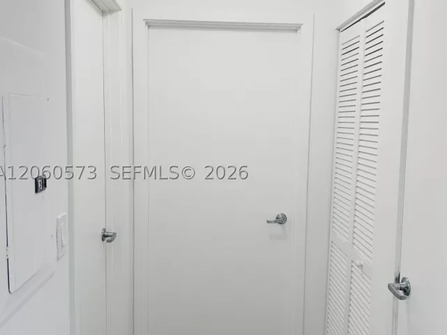 2-bedroom condo for rent in Miami - 888 Biscayne Blvd 3701 - MondialRealty