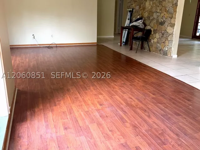 4-bedroom home for rent in Miami - 14865 SW 166th St n/a - MondialRealty