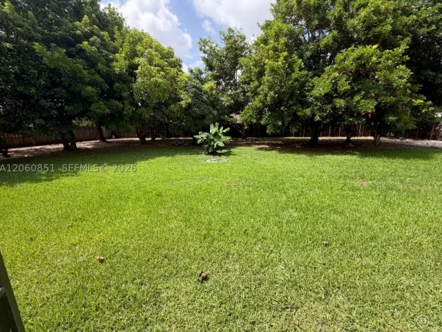 4-bedroom home for rent in Miami - 14865 SW 166th St n/a - MondialRealty