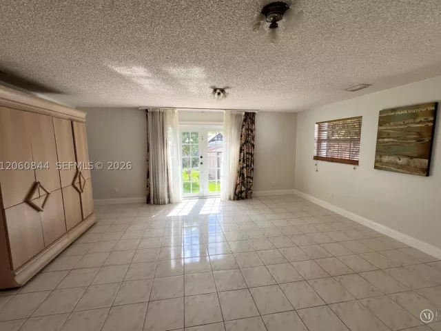 3-bedroom home for rent in Miami - 421 NW 57th Ct 1 - MondialRealty
