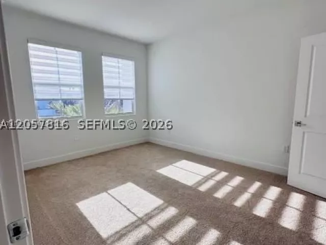 4-bedroom home for rent in Pembroke Pines - 259 SW 169th Ln 259 - MondialRealty