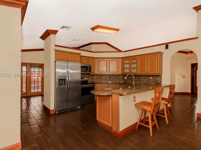 4-bedroom home for sale in Miami - 12268 SW 144th Ter - MondialRealty