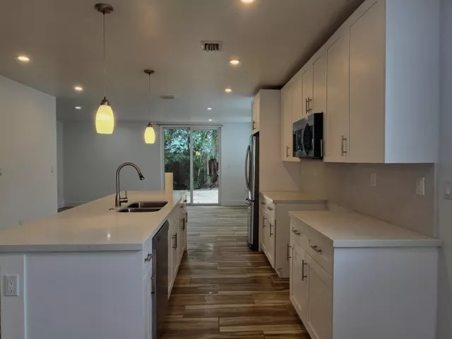 3-bedroom home for rent in Miami - 3675 Thomas Ave 3675 - MondialRealty
