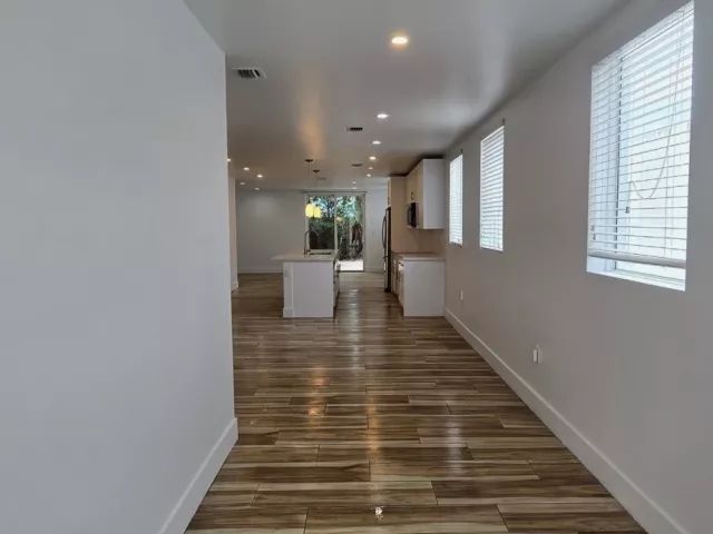 3-bedroom home for rent in Miami - 3675 Thomas Ave 3675 - MondialRealty