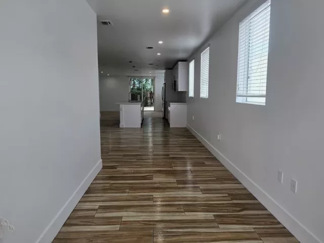 3-bedroom home for rent in Miami - 3675 Thomas Ave 3675 - MondialRealty