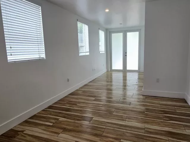 3-bedroom home for rent in Miami - 3675 Thomas Ave 3675 - MondialRealty