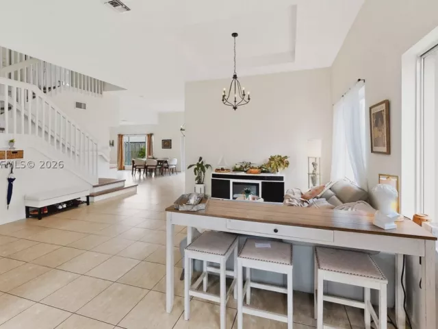 4-bedroom home for sale in Homestead - 2002 NE 39th Ter - MondialRealty