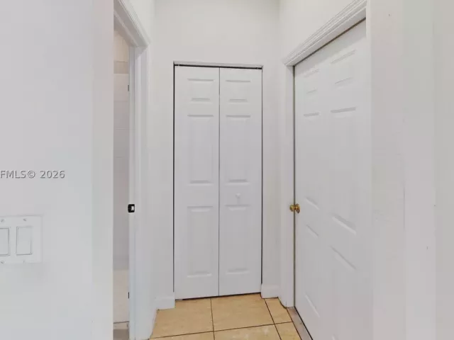 4-bedroom home for sale in Homestead - 2002 NE 39th Ter - MondialRealty