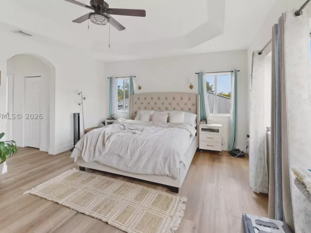 4-bedroom home for sale in Homestead - 2002 NE 39th Ter - MondialRealty