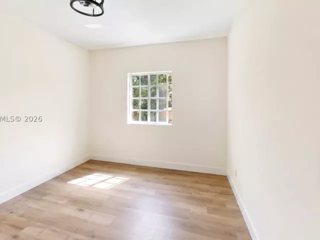 4-bedroom home for sale in Homestead - 2002 NE 39th Ter - MondialRealty