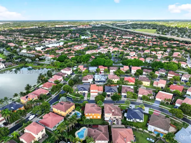 4-bedroom home for sale in Homestead - 2002 NE 39th Ter - MondialRealty