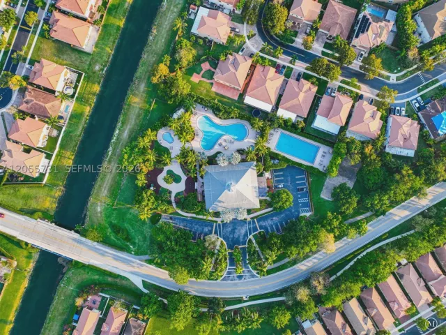 4-bedroom home for sale in Homestead - 2002 NE 39th Ter - MondialRealty