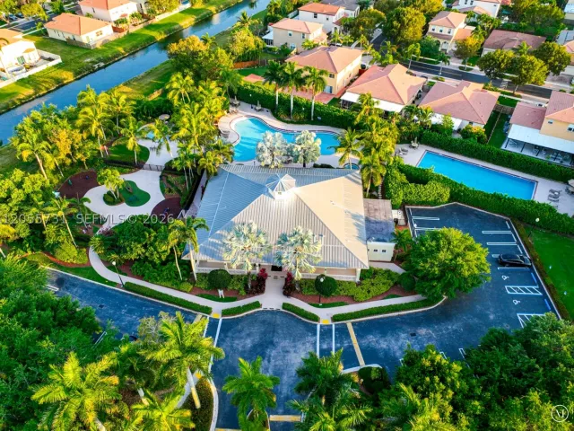 4-bedroom home for sale in Homestead - 2002 NE 39th Ter - MondialRealty