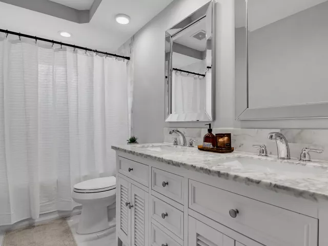 3-bedroom home for rent in Boca Raton - 23313 Lago Mar Circle - MondialRealty