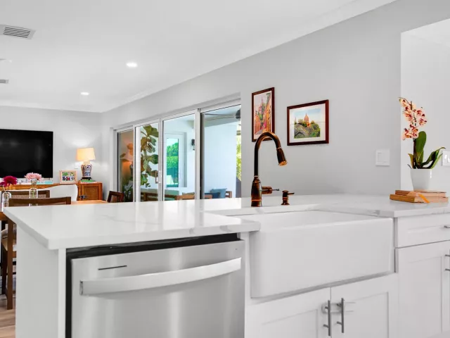 3-bedroom home for rent in Boca Raton - 23313 Lago Mar Circle - MondialRealty