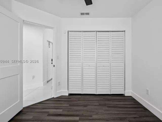 3-bedroom home for rent in Miami - 15772 SW 74th Ln - MondialRealty