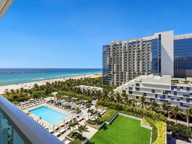 2-bedroom condo for sale in Miami Beach - 2301 Collins Ave 1003/1004 - MondialRealty