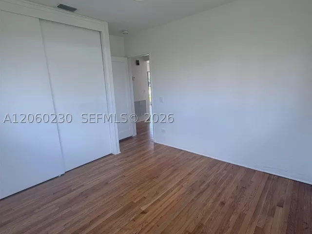 4-bedroom home for rent in Miami - 5171 SW 6th St - MondialRealty