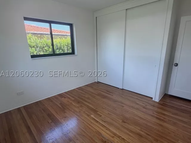 4-bedroom home for rent in Miami - 5171 SW 6th St - MondialRealty
