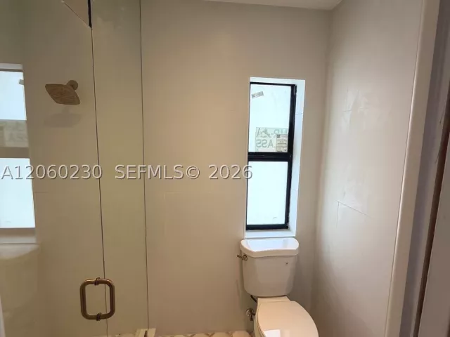 4-bedroom home for rent in Miami - 5171 SW 6th St - MondialRealty