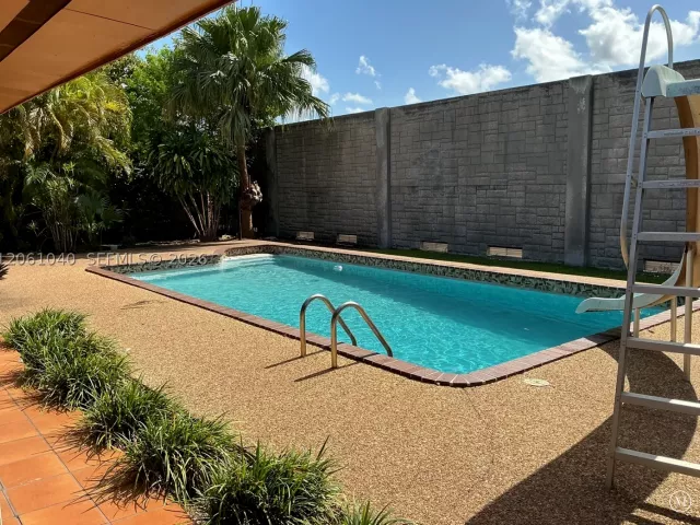 3-bedroom home for rent in Miami - 2641 SW 117th Ct - MondialRealty