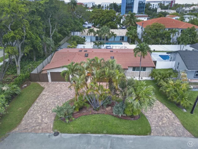 3-bedroom home for rent in Pompano Beach - 1571 SE 24TH Avenue - MondialRealty