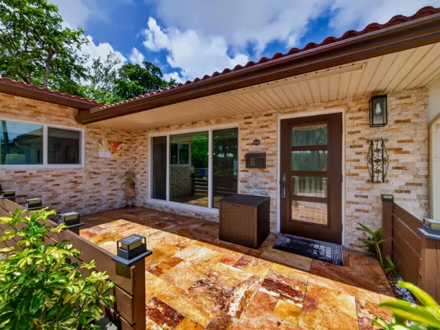 3-bedroom home for rent in Pompano Beach - 1571 SE 24TH Avenue - MondialRealty