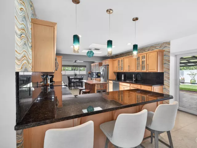 3-bedroom home for rent in Pompano Beach - 1571 SE 24TH Avenue - MondialRealty