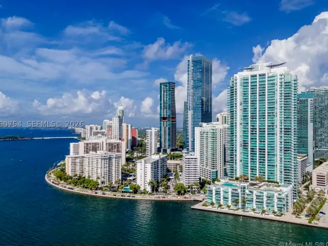 3-bedroom condo for sale in Miami - 1331 Brickell Bay Dr 2805 - MondialRealty