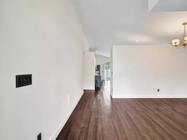 3-bedroom home for sale in Pembroke Pines - 18343 SW 5TH Court - MondialRealty