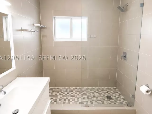3-bedroom home for rent in Miami - 61 NW 47 ST - MondialRealty
