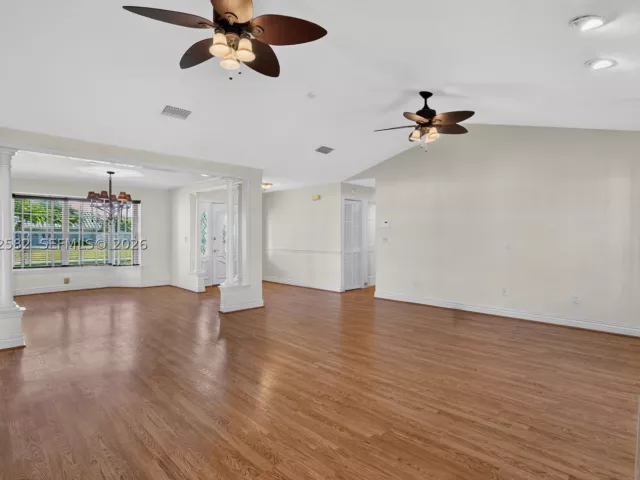 3-bedroom home for sale in Homestead - 1728 NW 20th St - MondialRealty