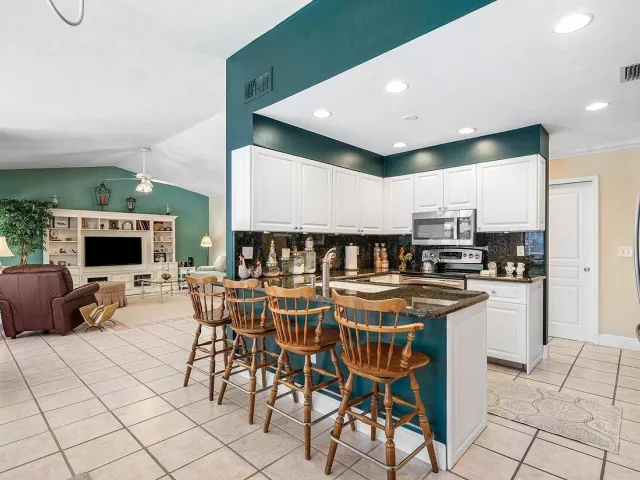 3-bedroom home for sale in Boca Raton - 2371 NW 30th Road - MondialRealty