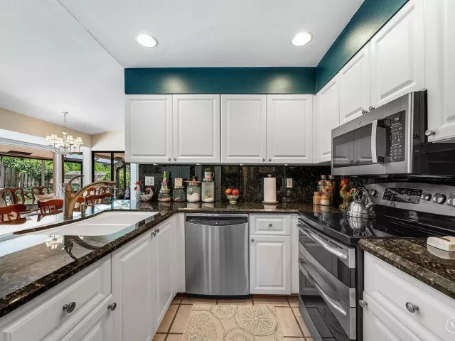 3-bedroom home for sale in Boca Raton - 2371 NW 30th Road - MondialRealty